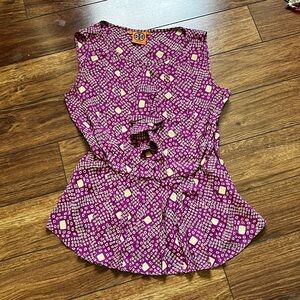 Very cute top, I just never reach for it